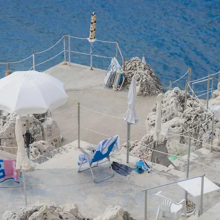 Apartment Sea House On The Rocks Santa Cesarea Terme